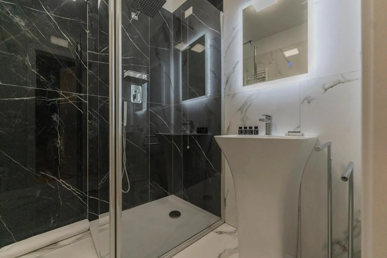 Centaura Aldrovandi Luxury Apartments Bologna Italia