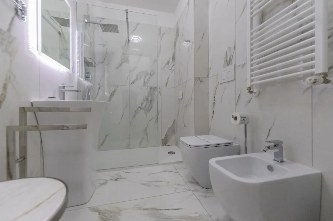 Aldrovandi Luxury Suites And Apartment Bologna
