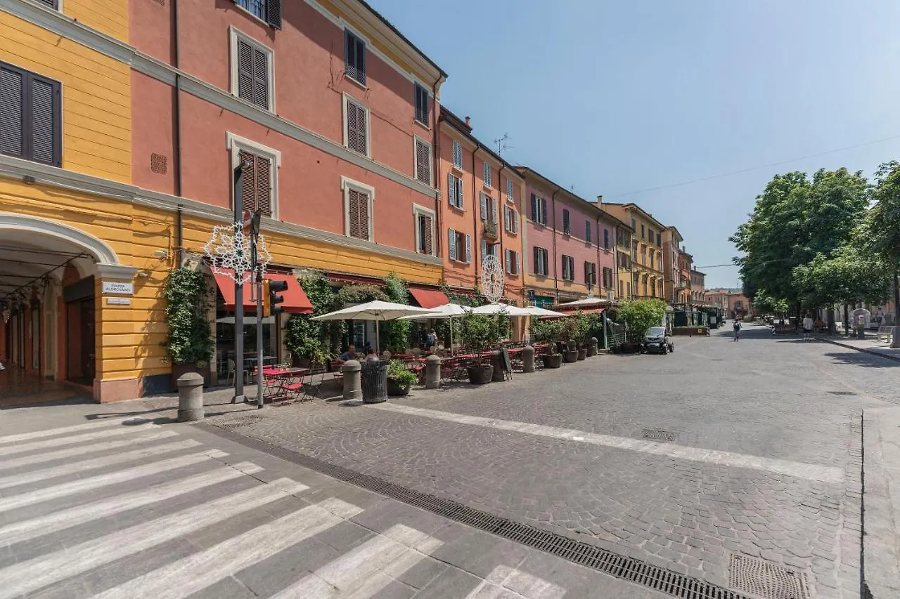 Aldrovandi Luxury Suites And Apartment Bologne