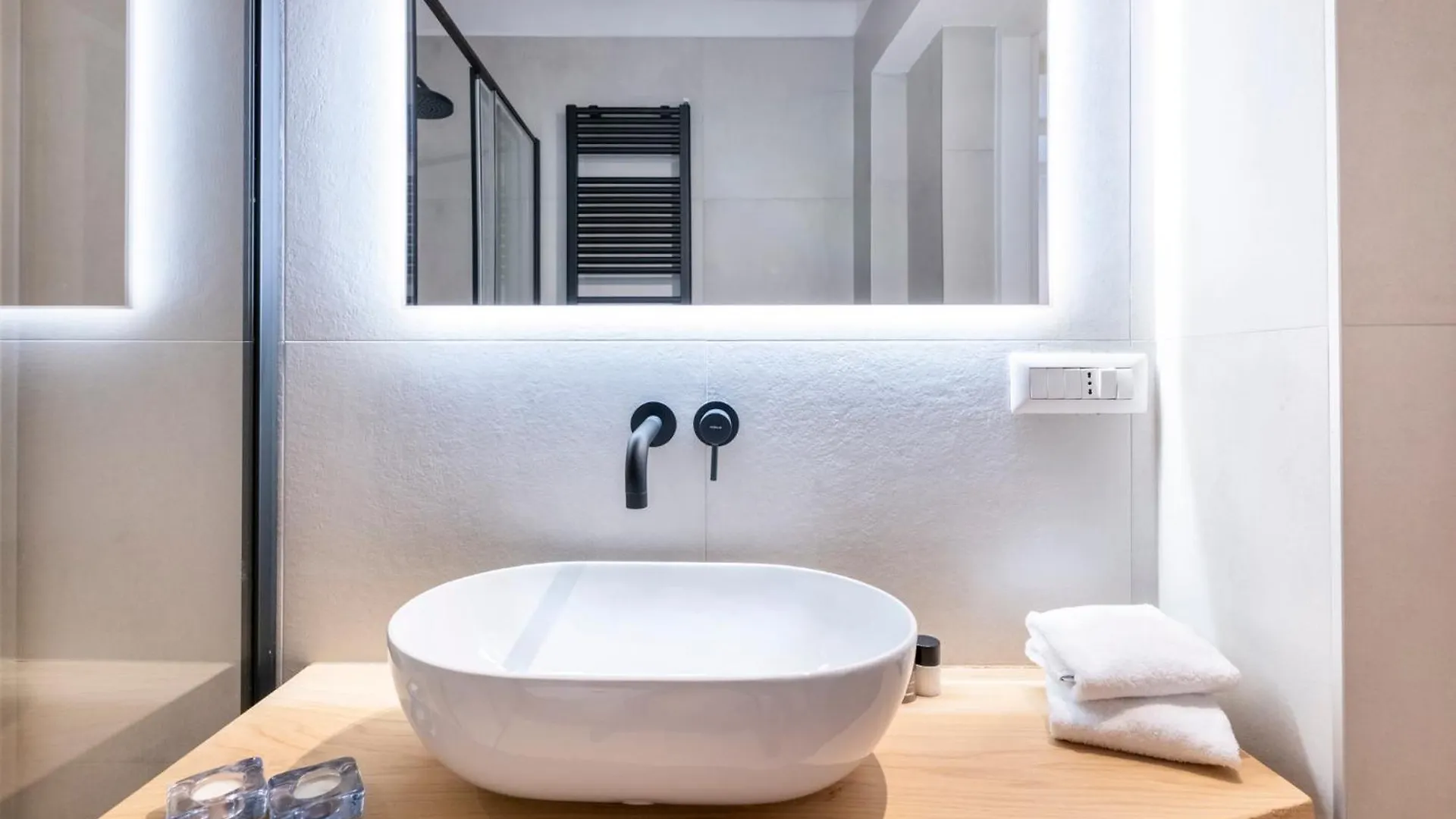 Aldrovandi Luxury Suites And Apartment Bologne 0*,  Italie