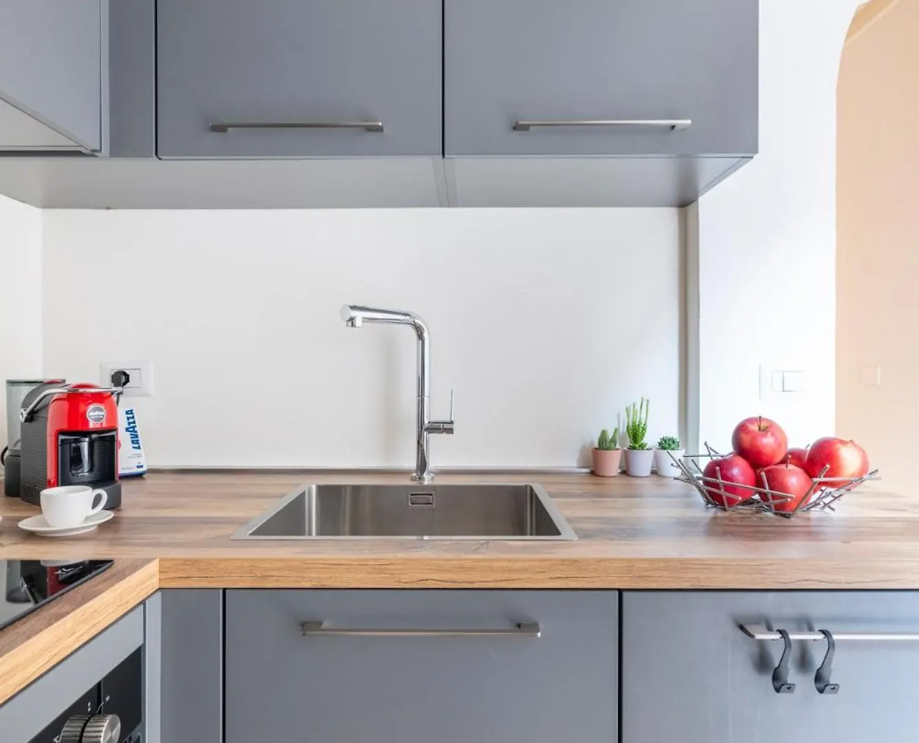 Aldrovandi Luxury Suites And Apartment Bologne