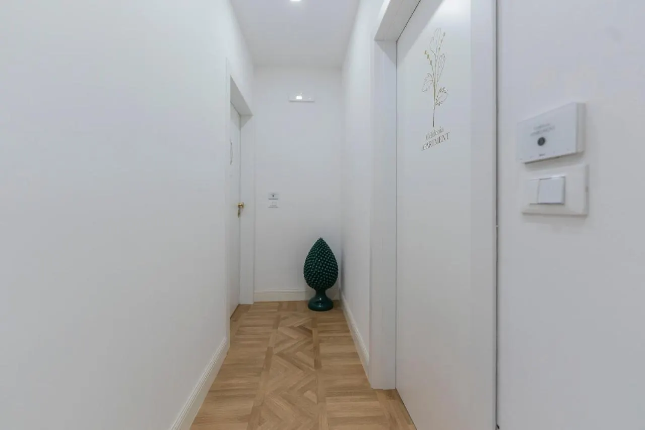 Aldrovandi Luxury Suites And Apartment Bologna 0*,  Italien