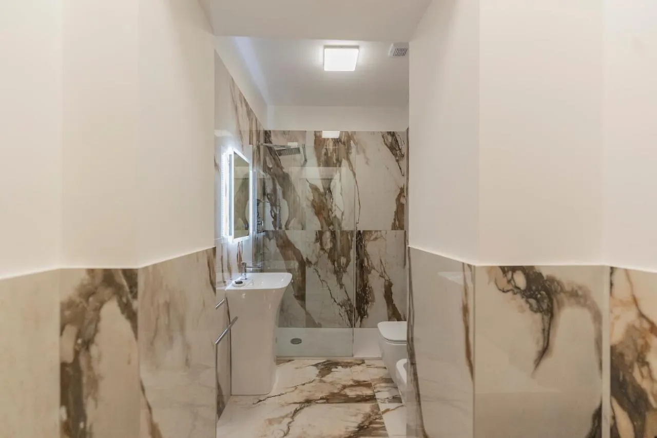Aldrovandi Luxury Suites And Apartment Bologna