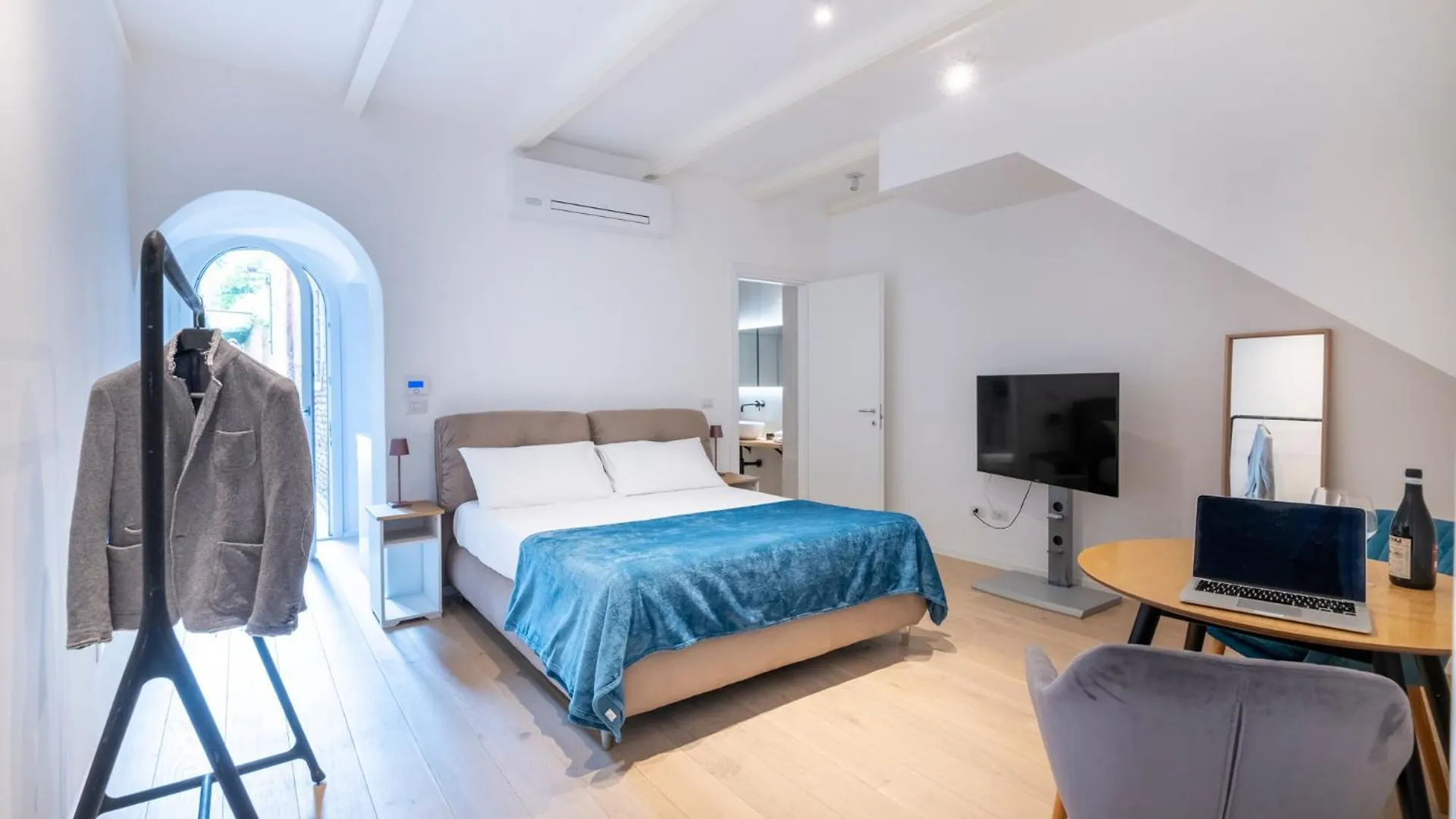 Aldrovandi Luxury Suites And Apartment Bologna Italien